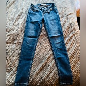 Levi’s 535 Super Skinny Jeans Size 28